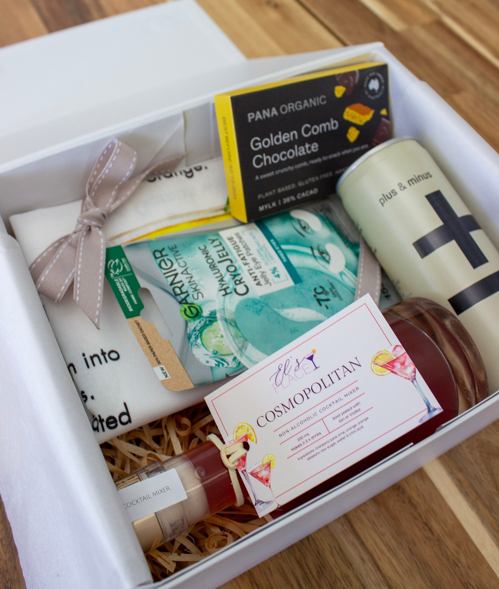 The Pour & Pause Gift Box